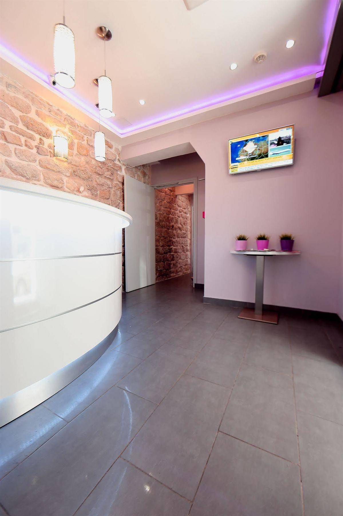 Hotel Le Daum Париж Екстериор снимка